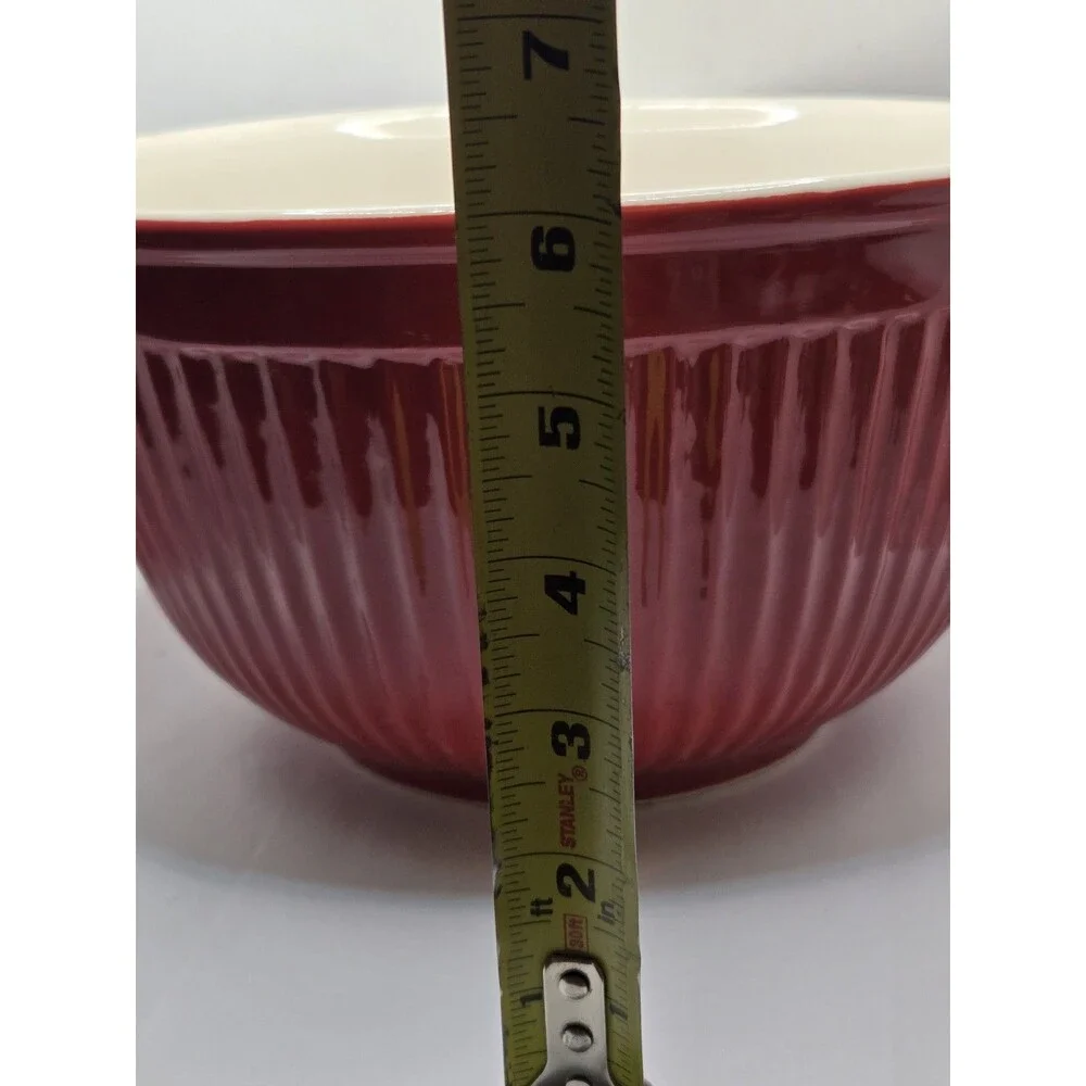 Williams Sonoma Ribbed Mixing / Serving Bowls  S/3 RED